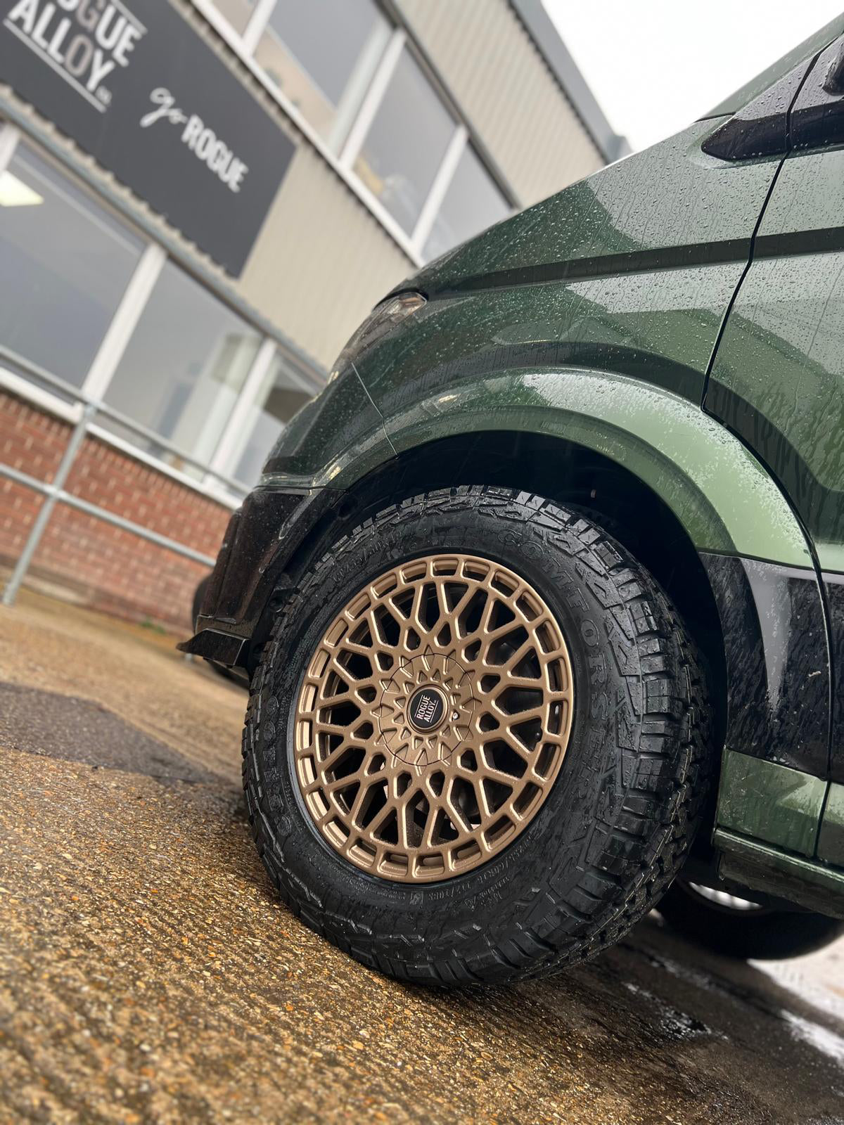 Rogue RG 18 inch Satin Bronze 5x114.3/120