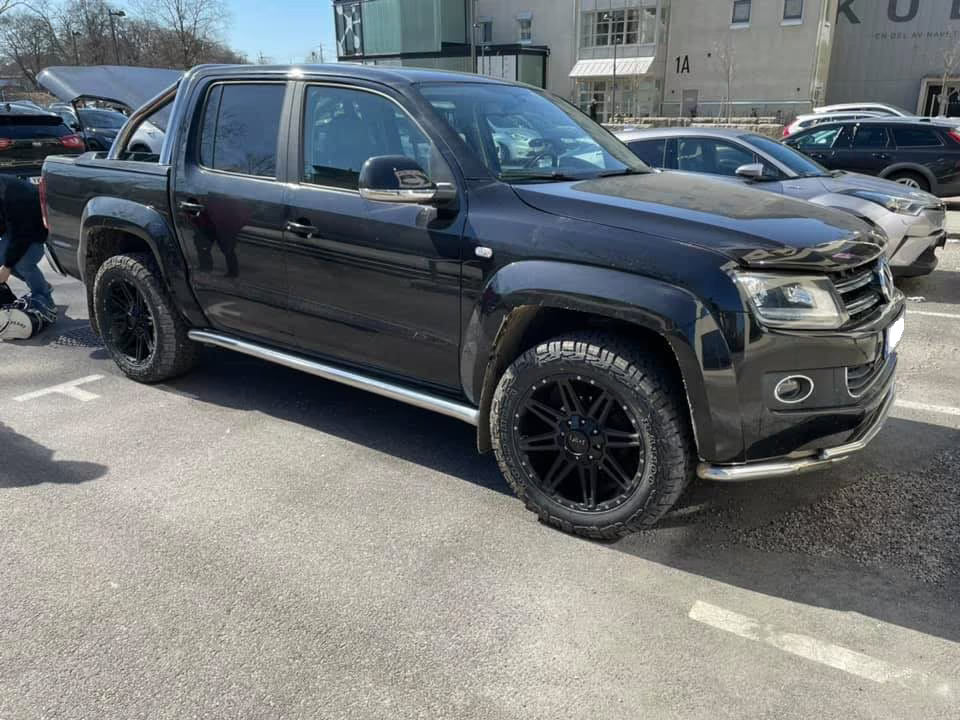 Dirt-AT D88 Wide 22 inch Satin Black Milled 6x139.7