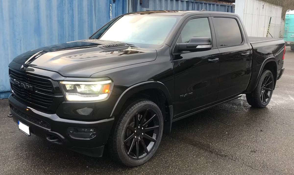 Dirt-AT D54 22 inch Glossblack 9.5J ET25 6x135