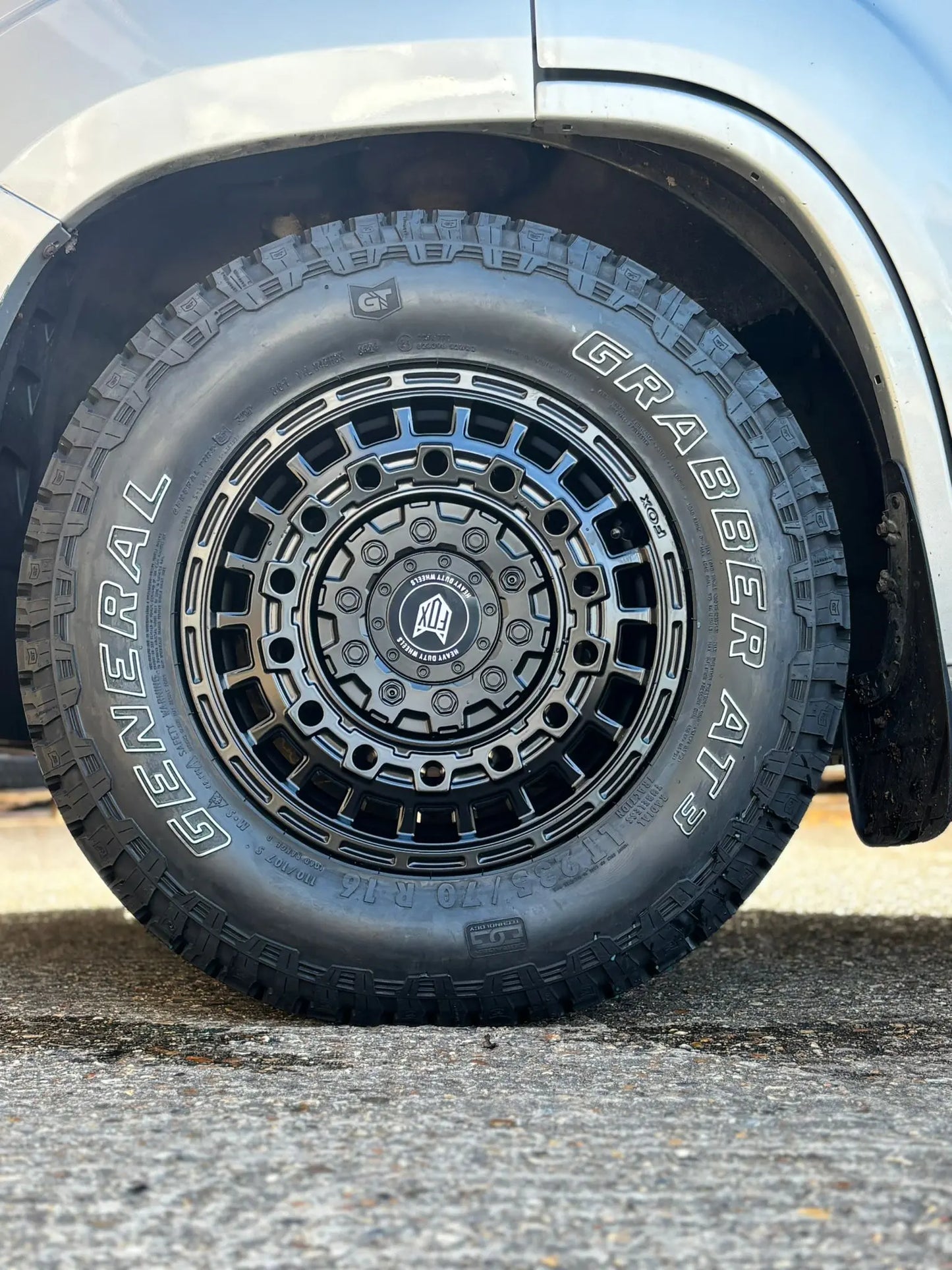 Complete Wheel Set — Fox ADV 16 inch Satin Black 5x120 (Crafter II / MAN TGE)
