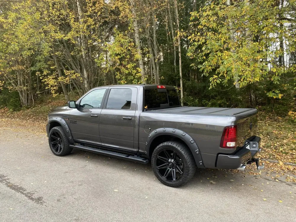 Dirt-AT D88 20 inch Gloss Black 6x139.7