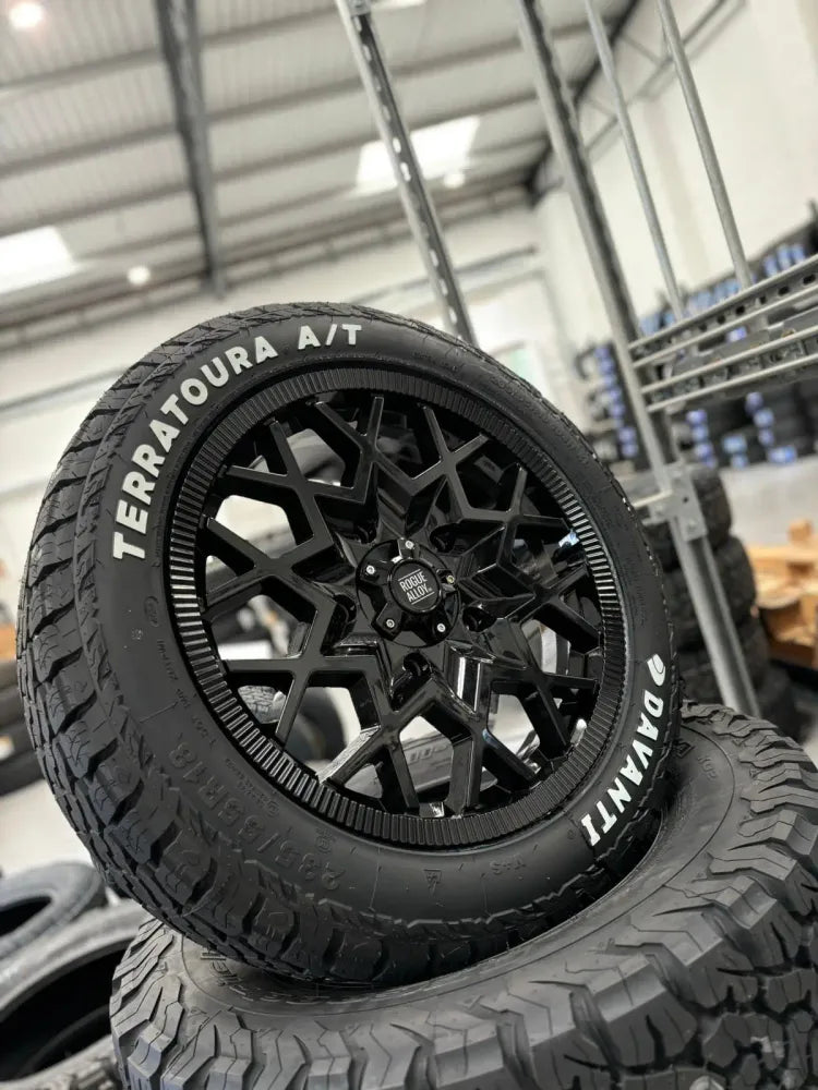 Complete Wheel Set — Rogue Rollex 17 inch Gloss Black 5x120 (Crafter II / MAN TGE)