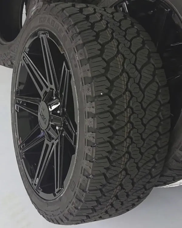 Dirt-AT D88 18 inch Gloss Black 6x139.7