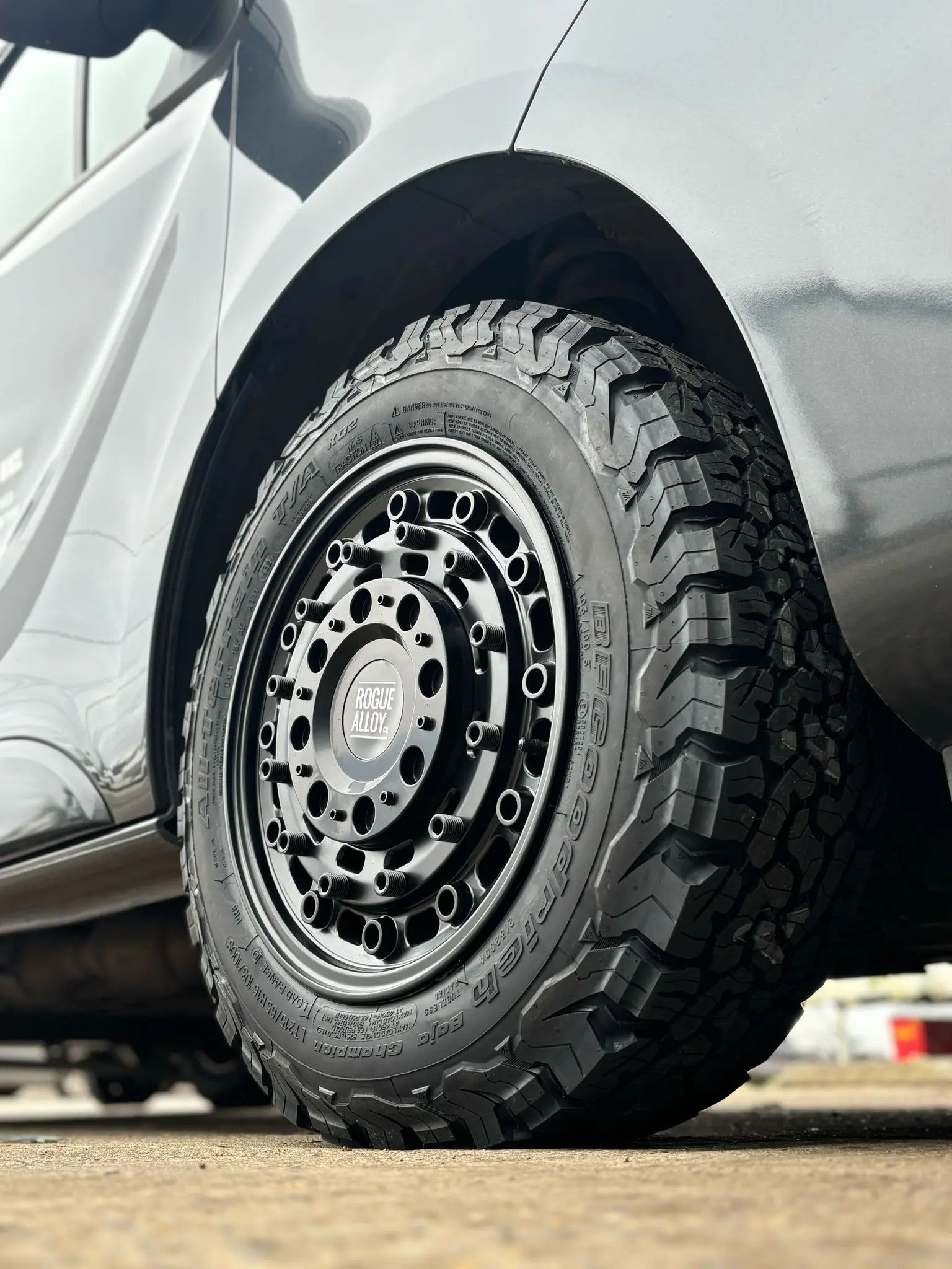 Complete Wheel Set — Rogue CC1 16 inch Satin Black 5x118 (Ducato / Boxer / Jumper)