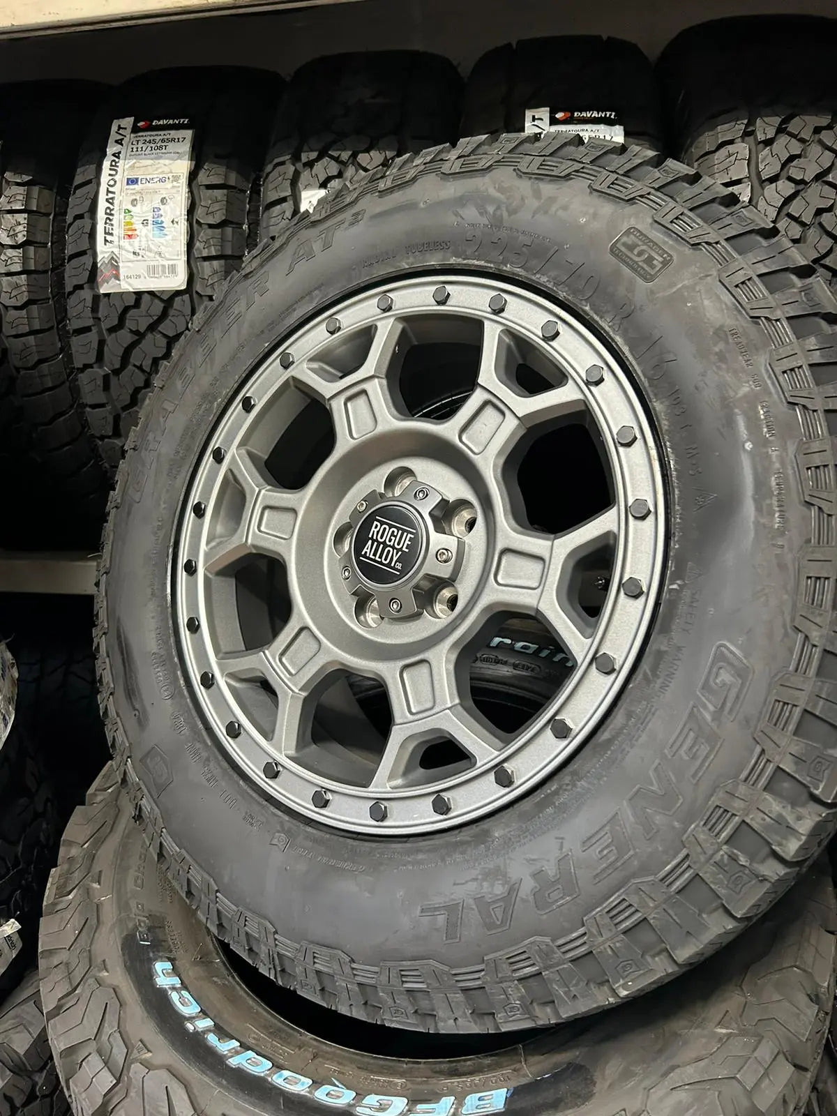 Rogue CC2 16 inch Satin Grey 5x118