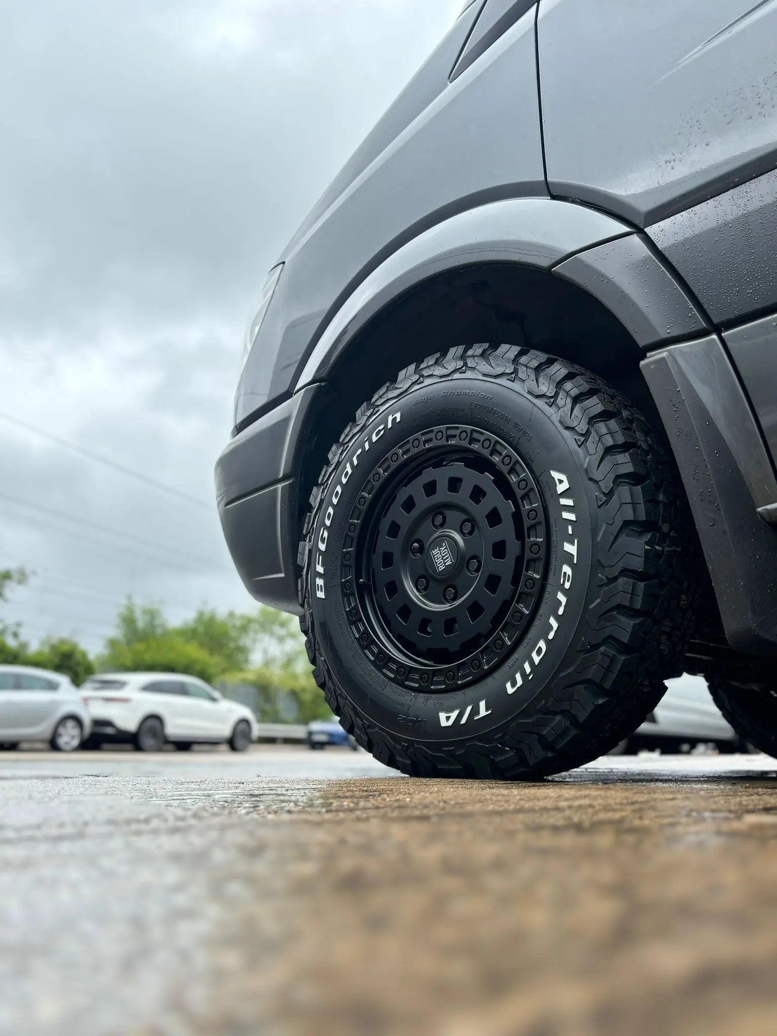 Complete Wheel Set — Rogue CC3 16 inch Satin Black 5x130 (Ducato Maxi / Boxer / Jumper Maxi)