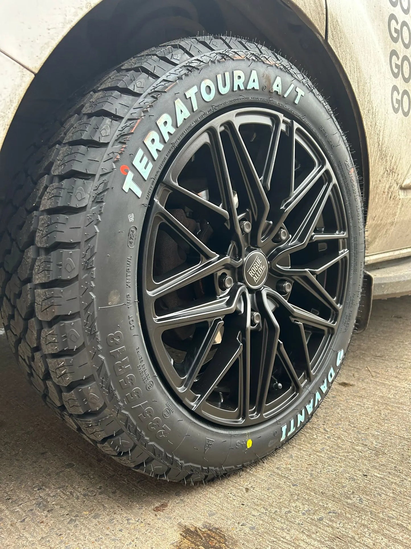 Rogue FH1 18 inch Satin Black 5x160