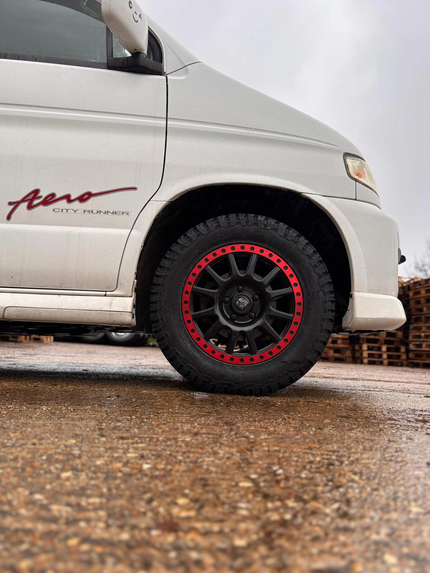 Rogue George 16 inch Satin Black Red Lip 6x130