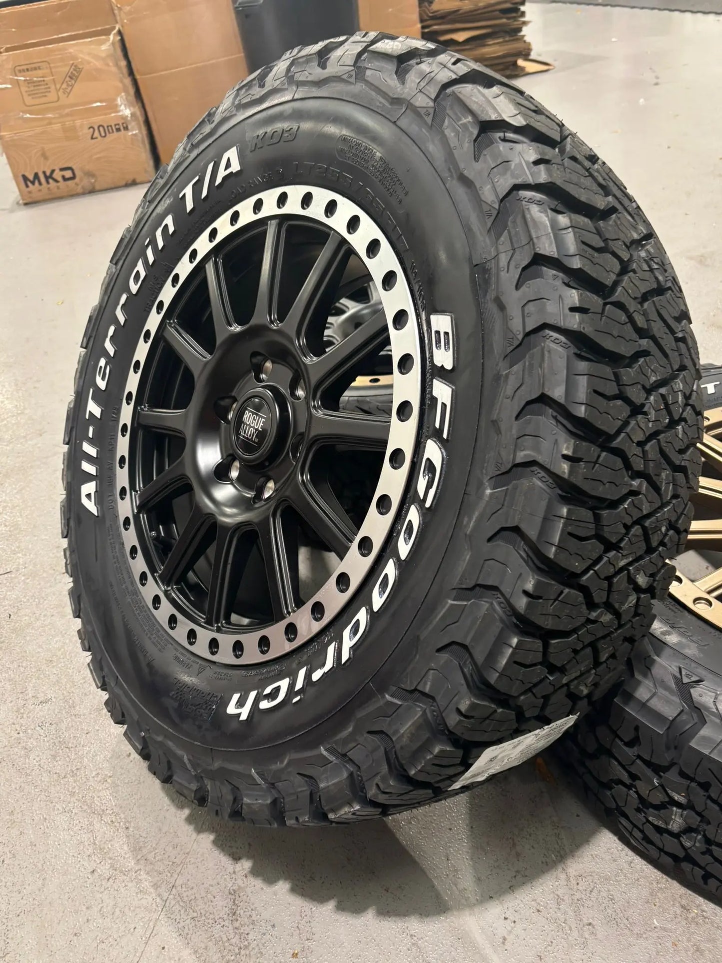 Rogue George 17 inch Satin Black Silver Lip 6x130