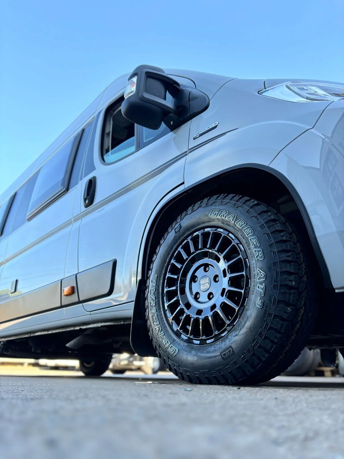 Rogue LCX 16 inch Gloss Black 5x130
