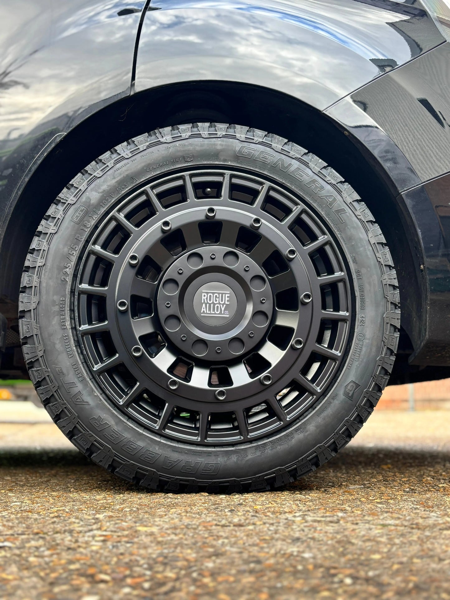 Rogue Renegade 18 inch Satin Black 5x118