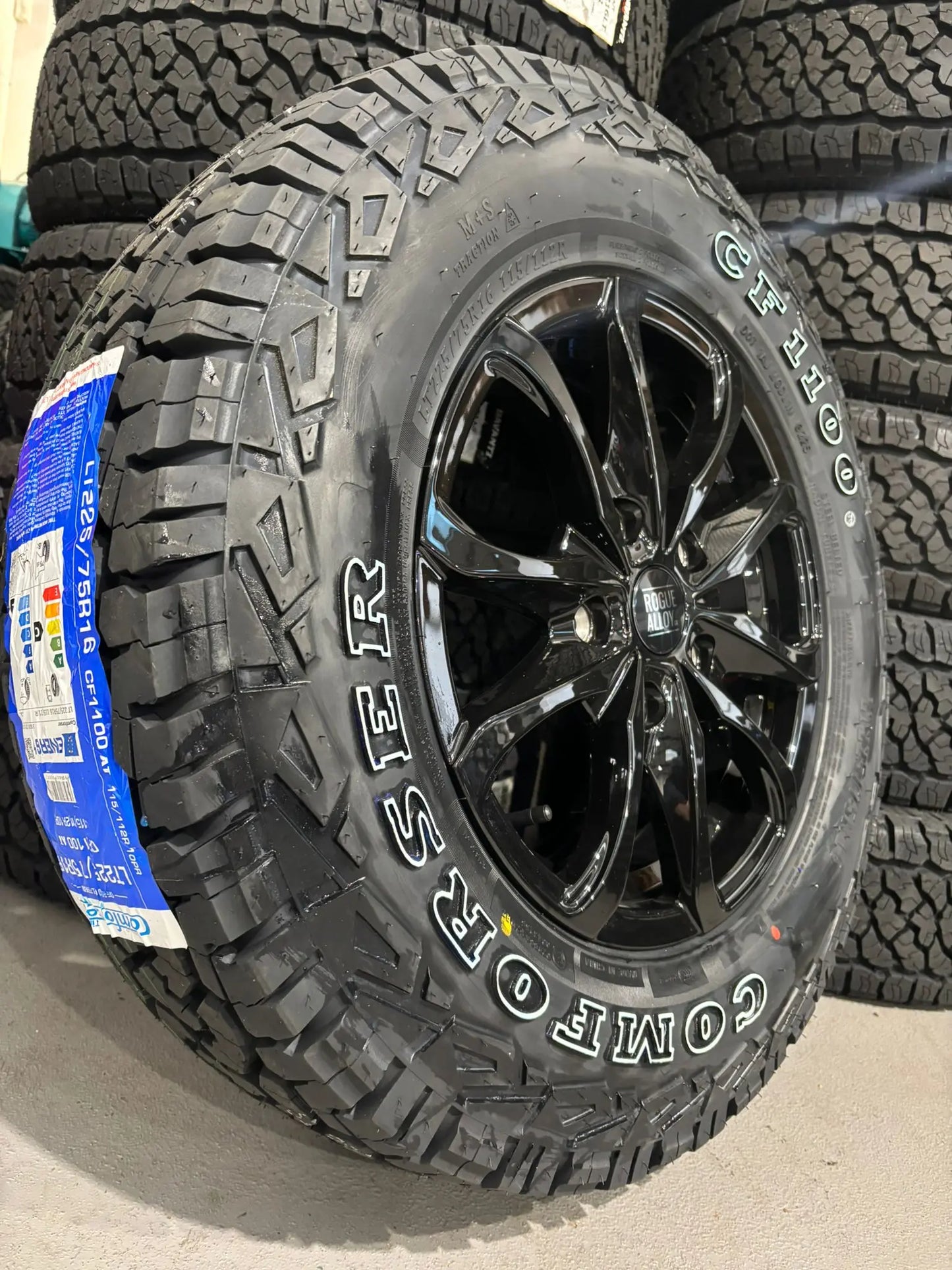 Rogue Roamer 16 inch Gloss Black 5x130