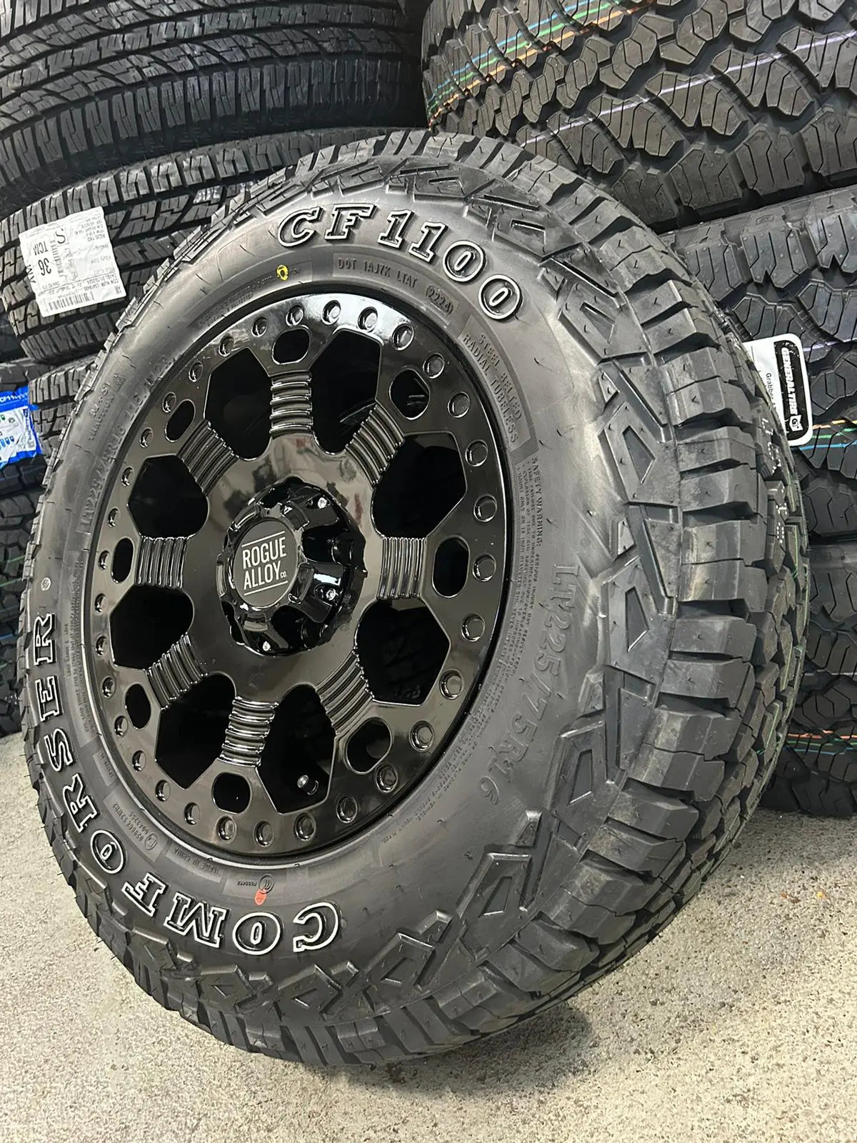 Complete Wheel Set — Rogue Robust 2 16 inch Gloss Black 5x120 (Crafter II / MAN TGE)