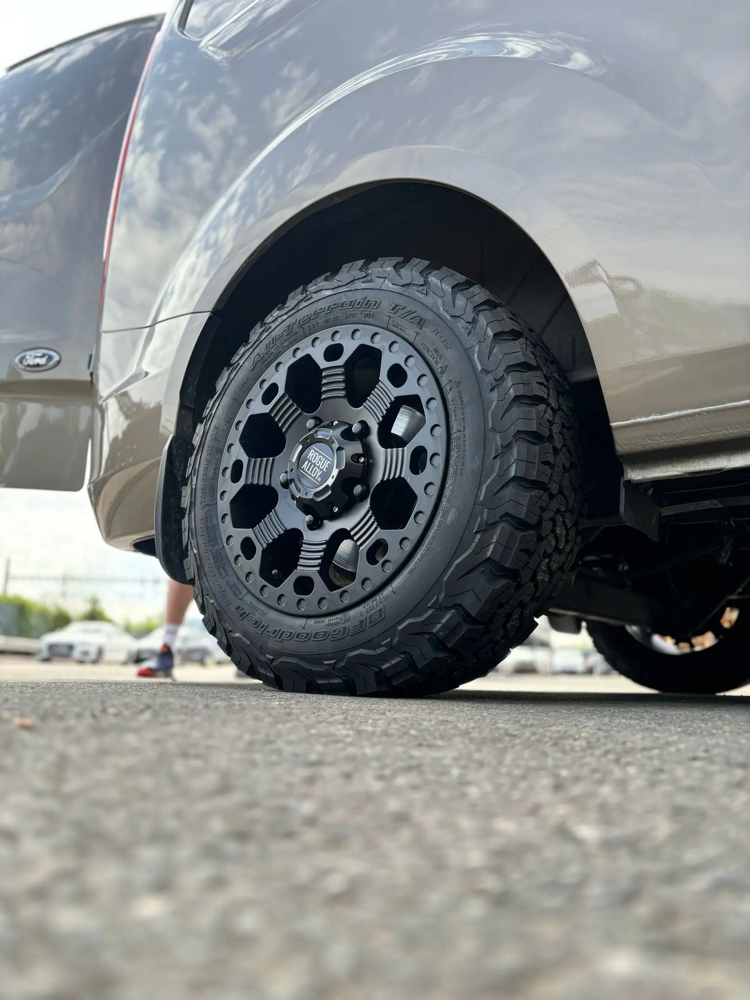 Complete Wheel Set — Rogue Robust 2 16 inch Satin Black 5x118 (Ducato / Boxer / Jumper)