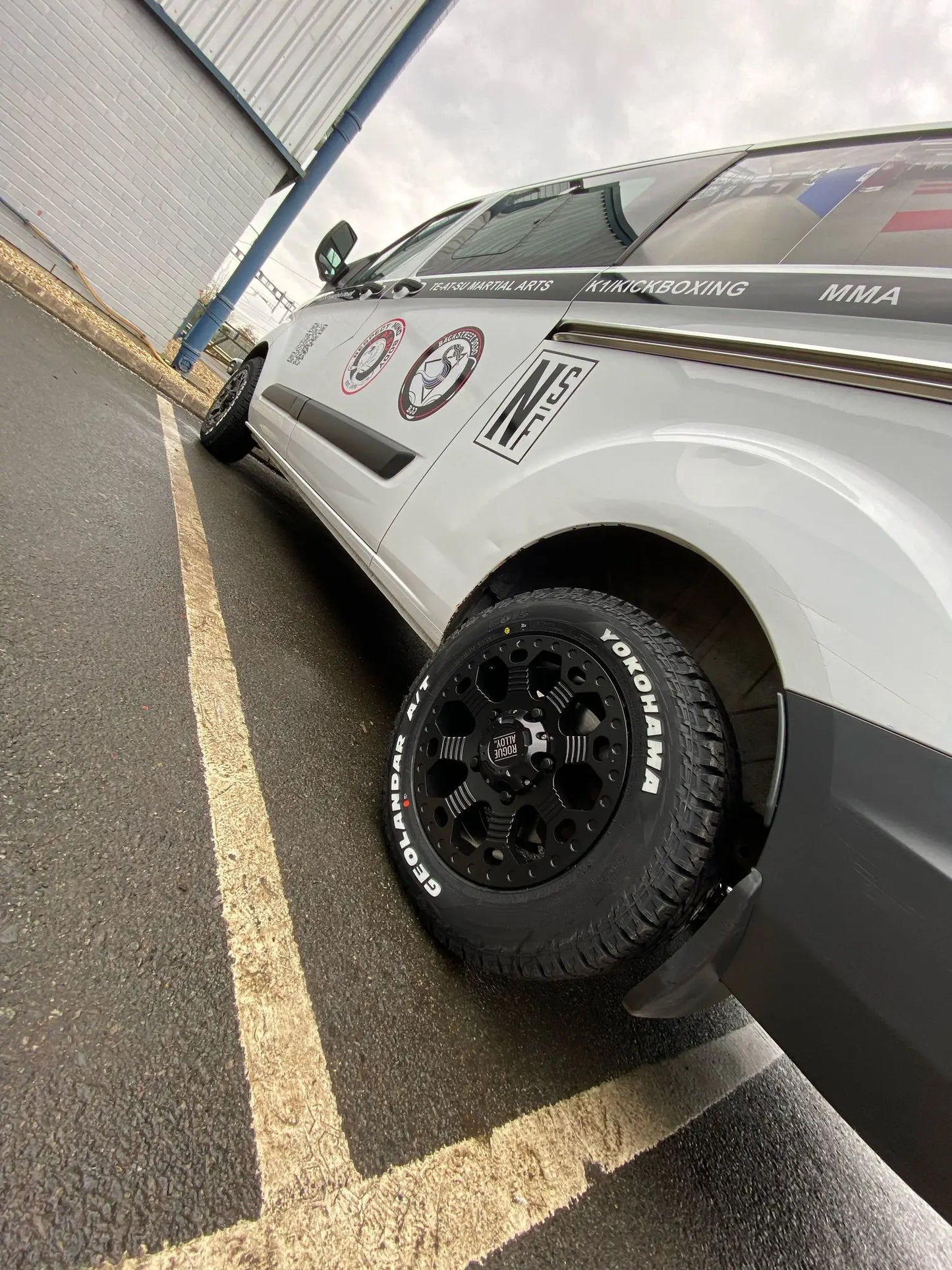 Complete Wheel Set — Rogue Robust 2 16 inch Satin Black 5x130 (Ducato Maxi / Boxer / Jumper Maxi)