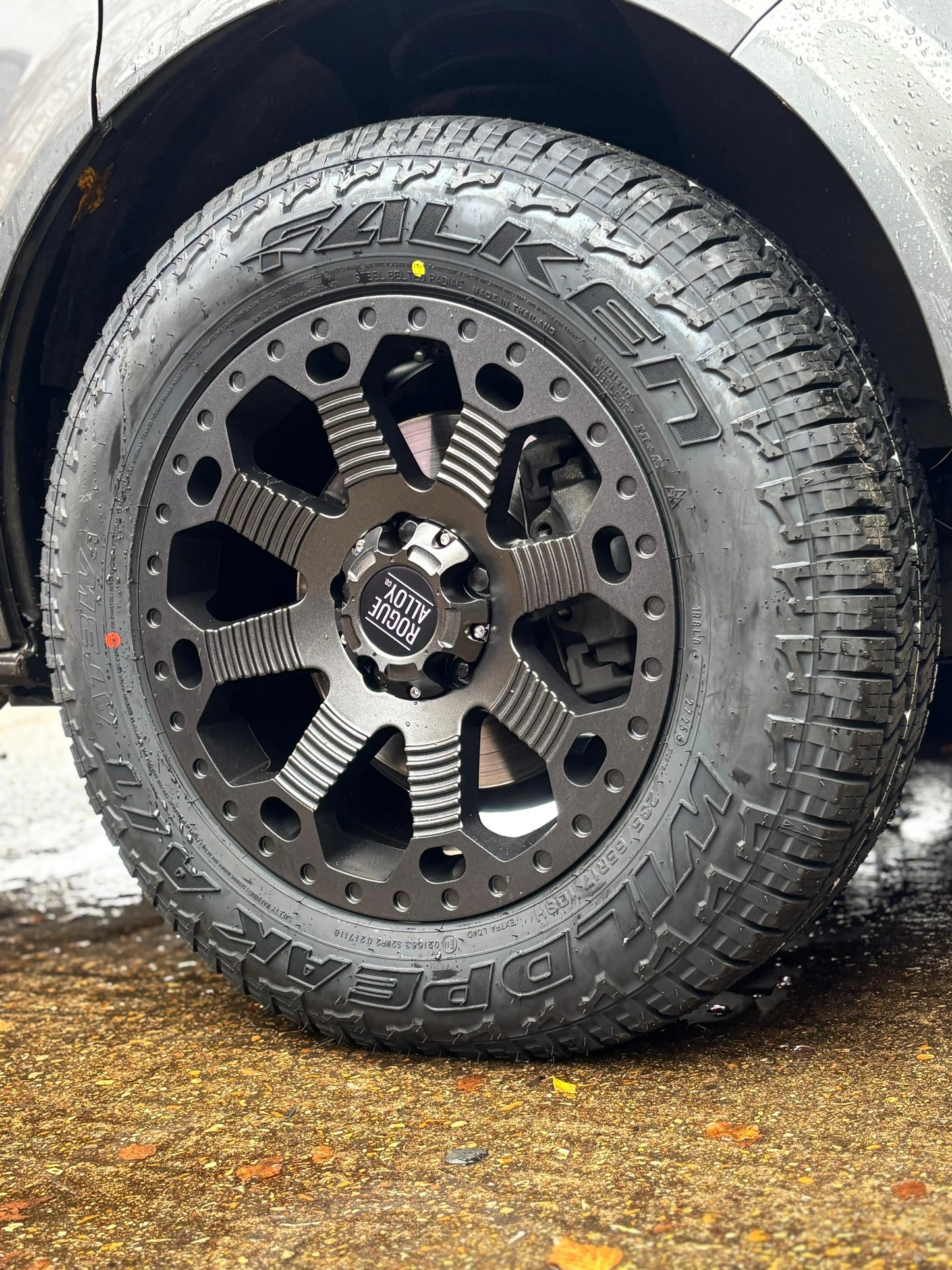 Complete Wheel Set — Rogue Robust 2 17 inch Satin Grey 5x120 (Crafter II / MAN TGE)