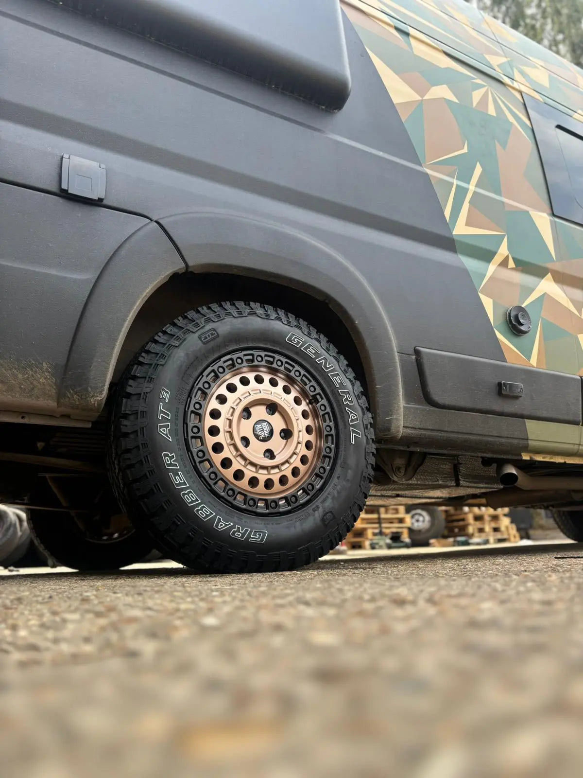 Complete Wheel Set — Rogue Rocky 16 inch Desert Sand 5x118 (Ducato / Boxer / Jumper)