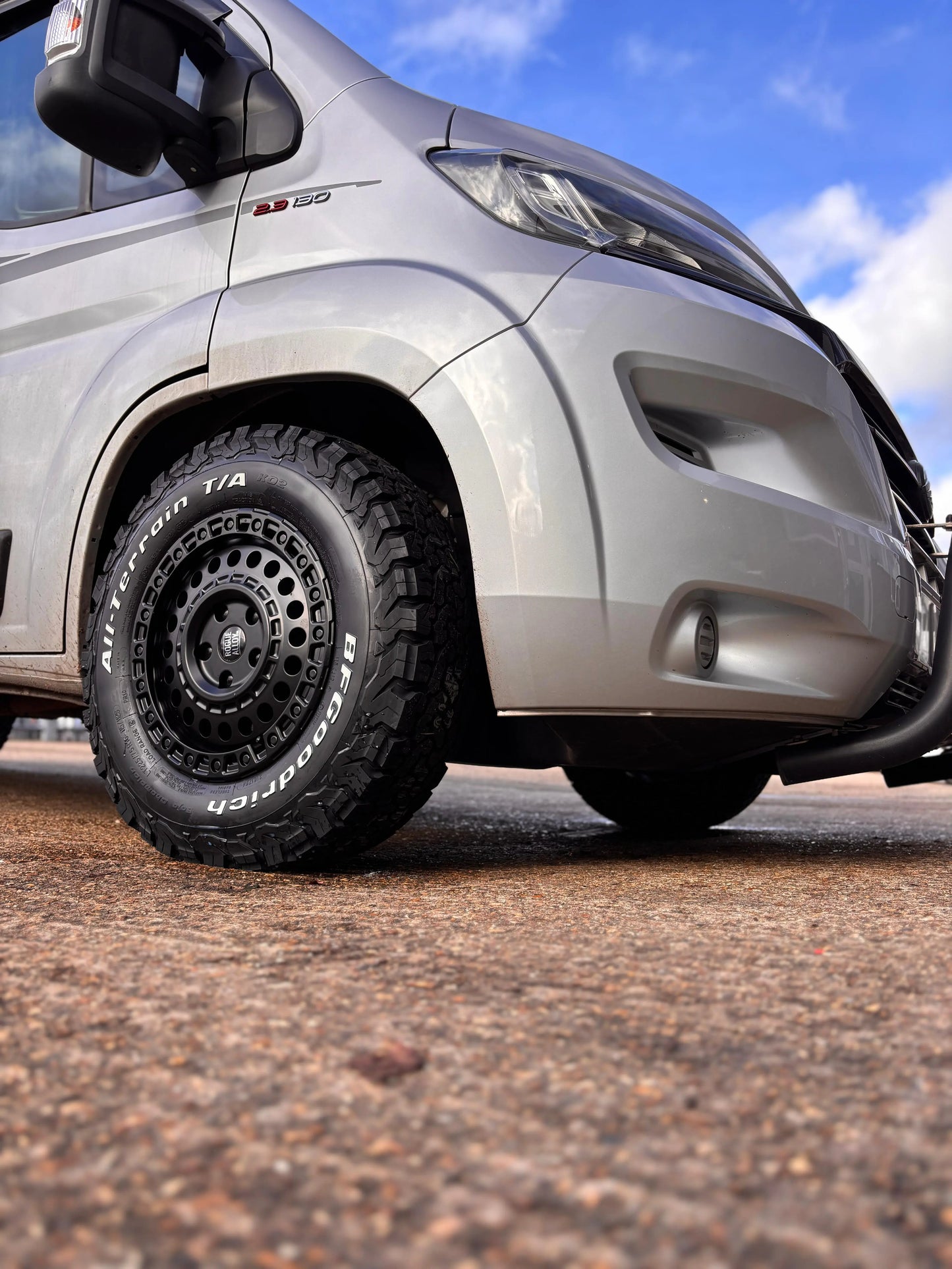 Complete Wheel Set — Rogue Rocky 16 inch Satin Black 5x118 (Ducato / Boxer / Jumper)