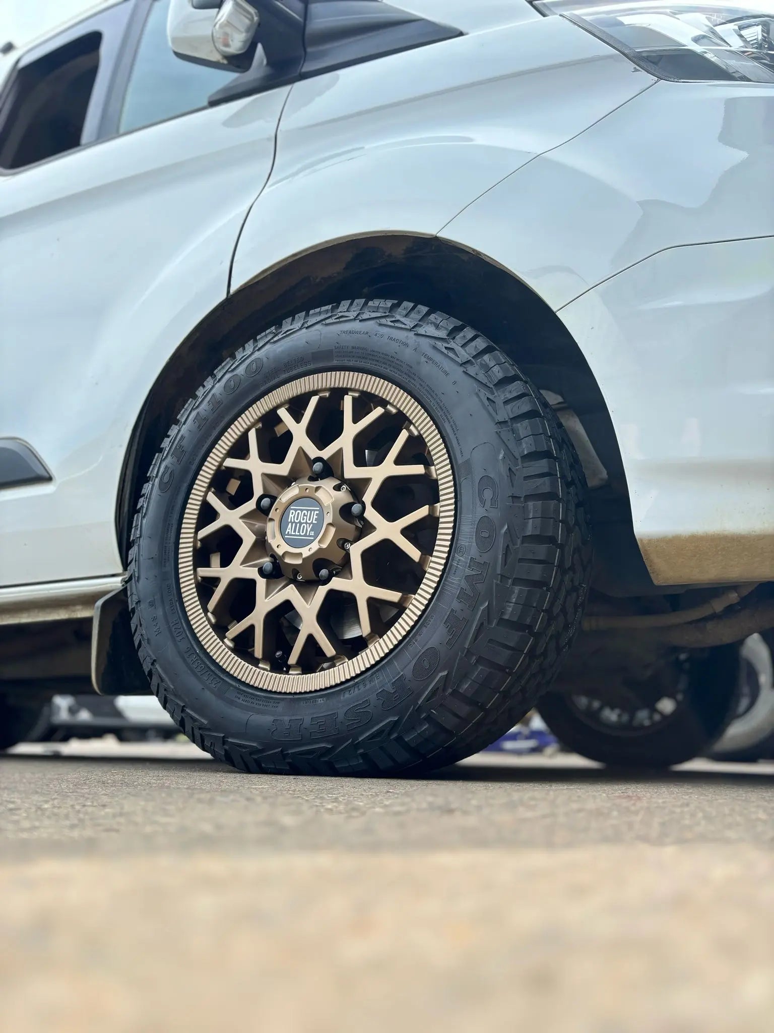 Complete Wheel Set — Rogue Rollex 16 inch Satin Bronze 5x118 (Ducato / Boxer / Jumper)