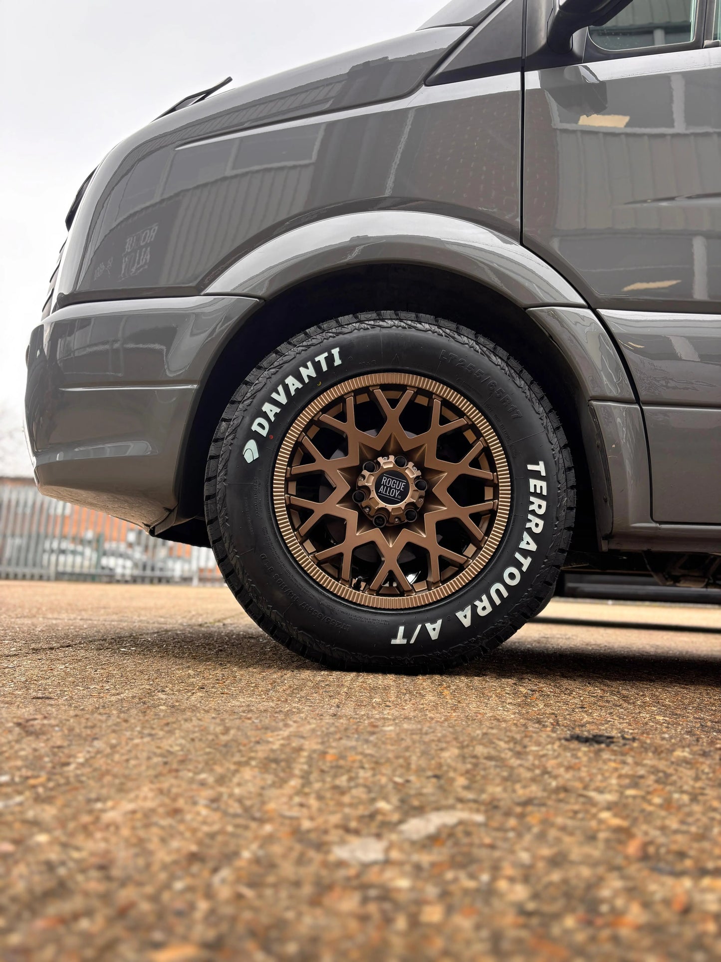 Rogue Rollex 17 inch Satin Bronze 6x130