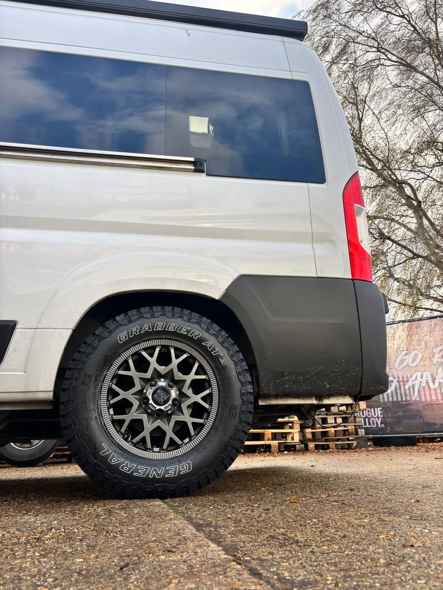 Complete Wheel Set — Rogue Rollex 16 inch Satin Grey 5x118 (Ducato / Boxer / Jumper)