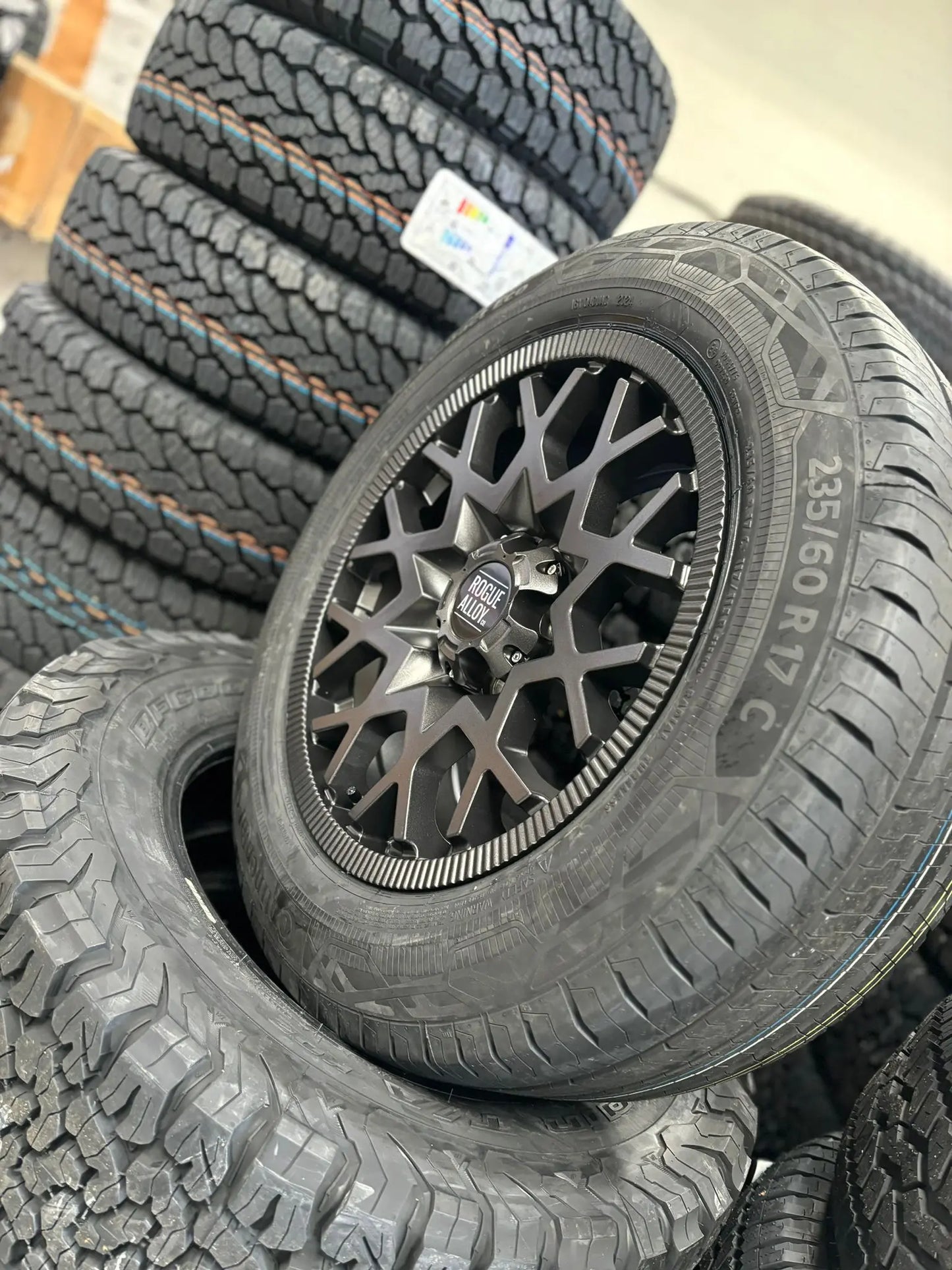 Rogue Rollex 17 pulgadas gris satinado 5x120